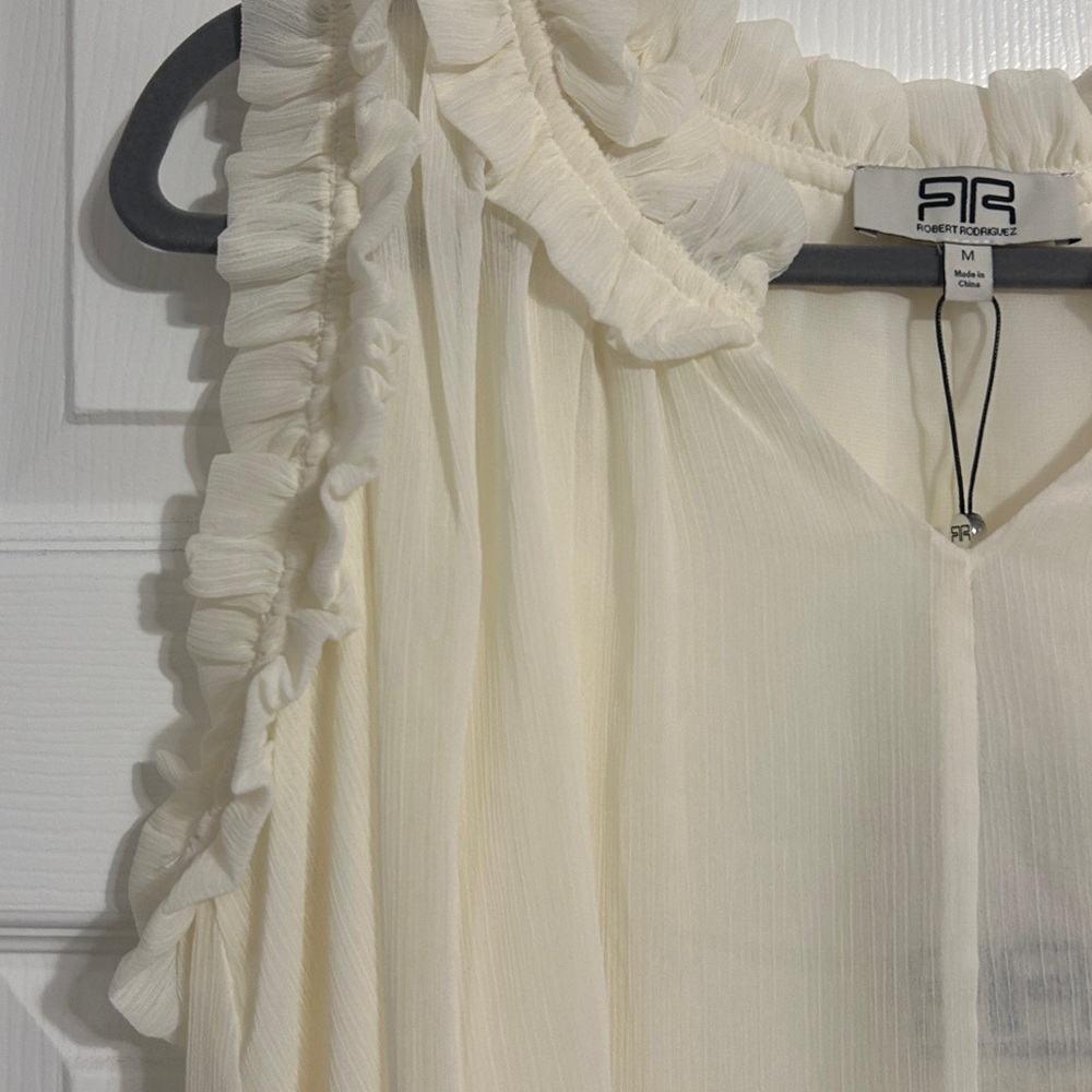 Robert Rodriguez Cream Ruffled Blouse - Picture 3 of 4